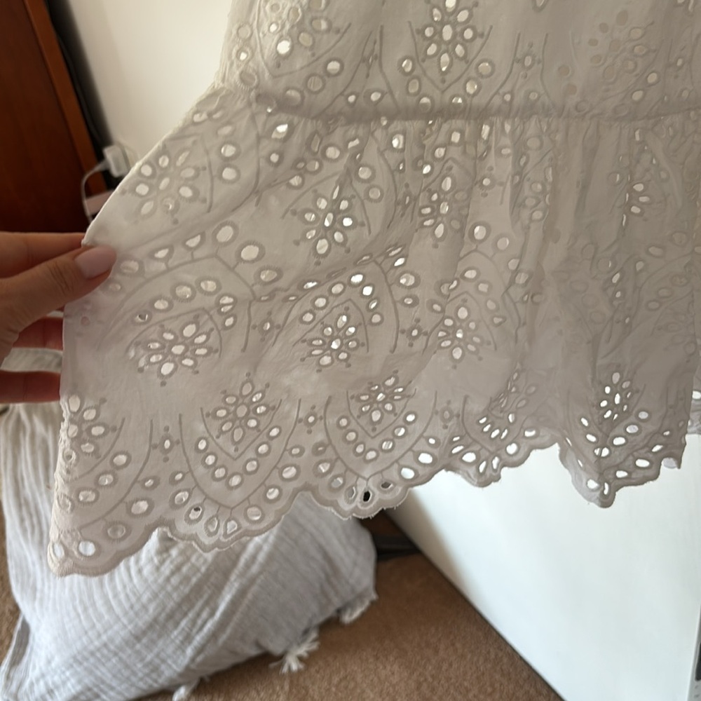 Banana Republic White Eyelet Tiered Dress - Picture 4 of 6